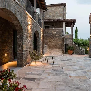 Bed & Breakfast L'abbraccio Della Quercia -, Buje